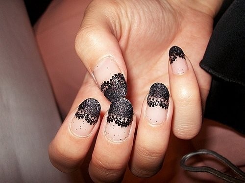 Lace Tips! So pretty!