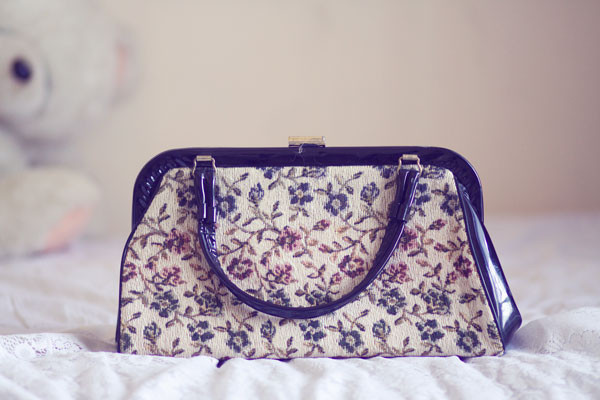 vintage tapestry bag bought in Etsy