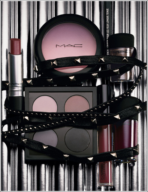Headlines: DAPHNE GUINNESS FOR MAC!!!