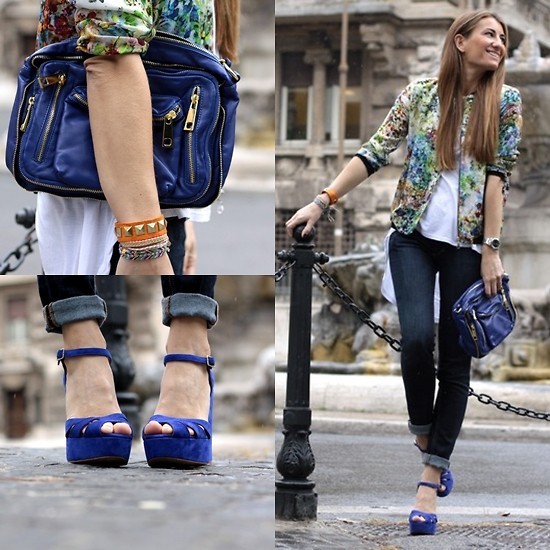 Le Cobalt Blue