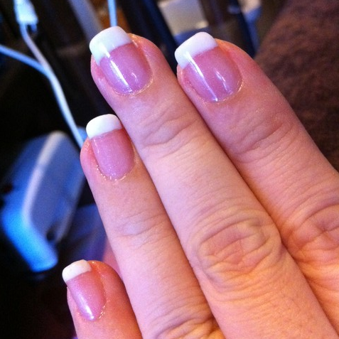 french manicure gelish