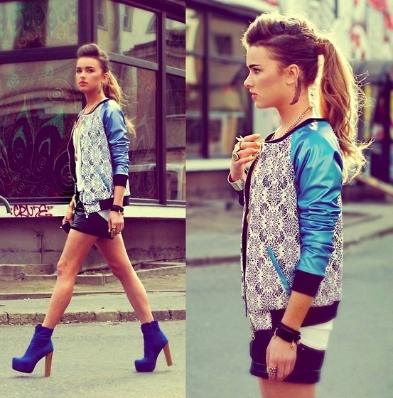 The Girl with a cool Jacket!